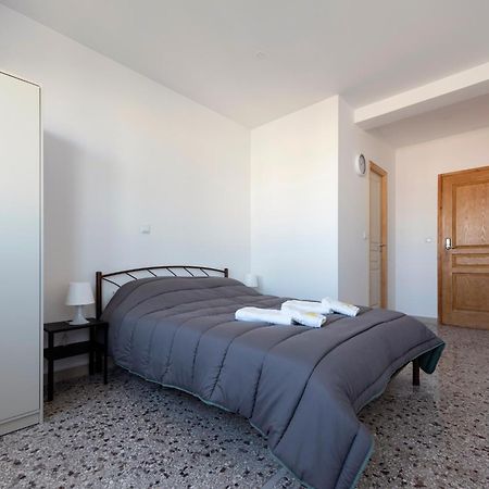 Liberal Gazi Appartement Athene Buitenkant foto