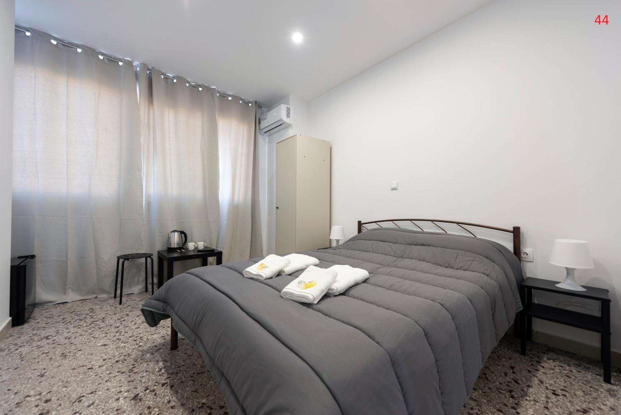 Liberal Gazi Appartement Athene Buitenkant foto