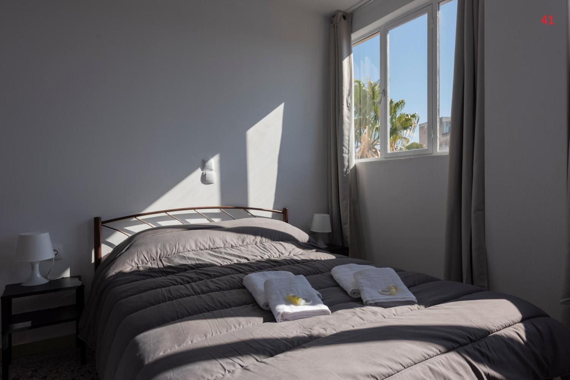 Liberal Gazi Appartement Athene Buitenkant foto