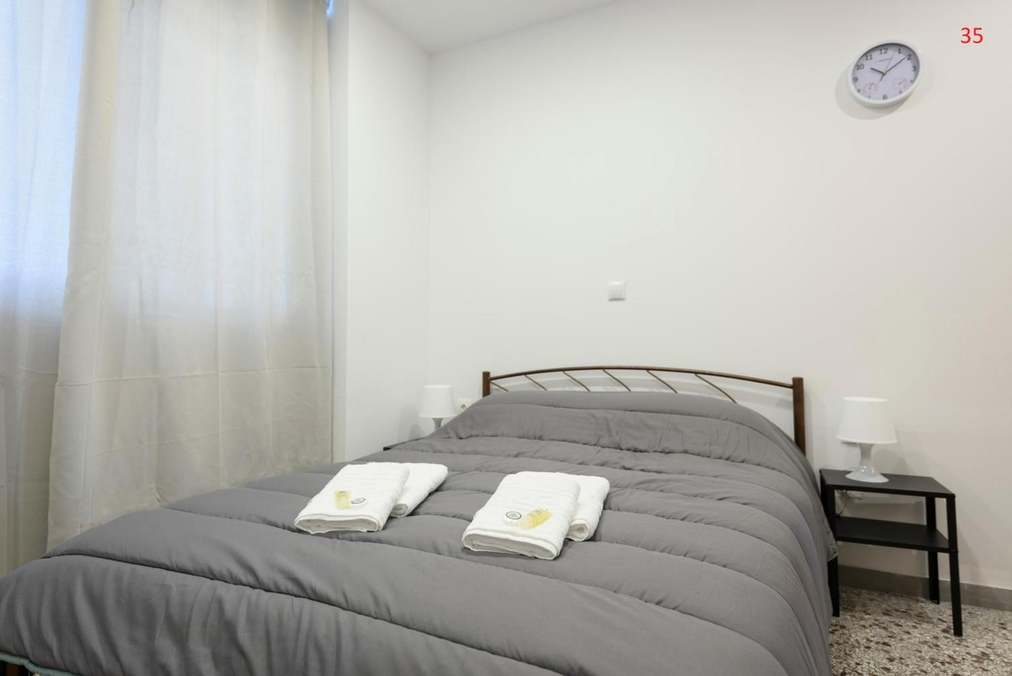 Liberal Gazi Appartement Athene Buitenkant foto