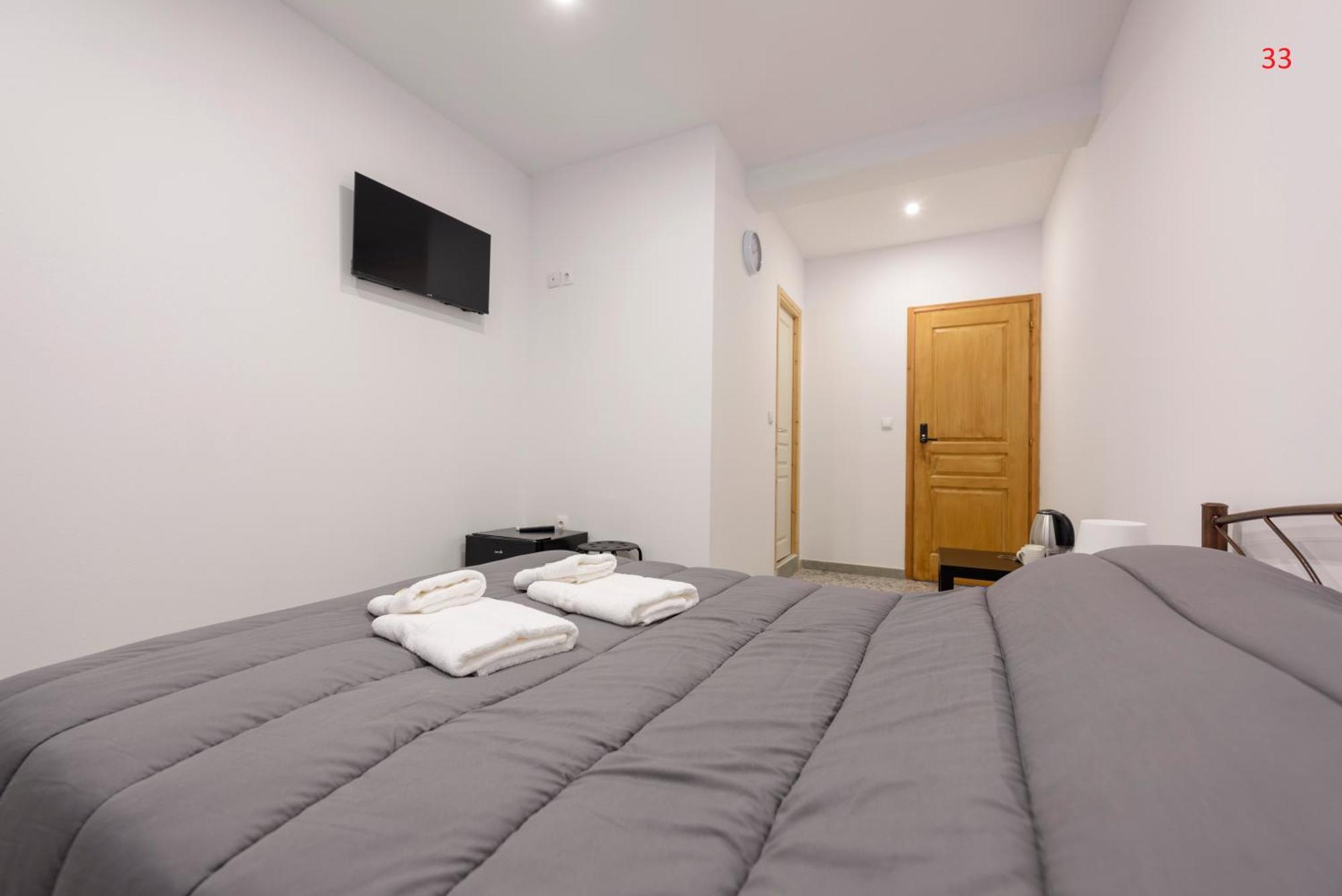 Liberal Gazi Appartement Athene Buitenkant foto