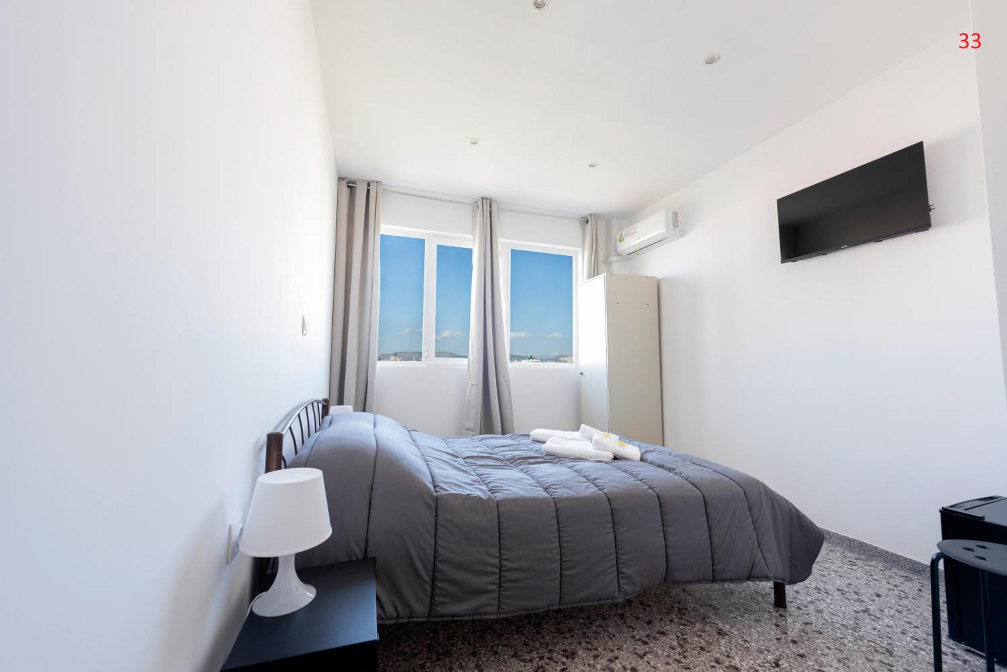 Liberal Gazi Appartement Athene Buitenkant foto