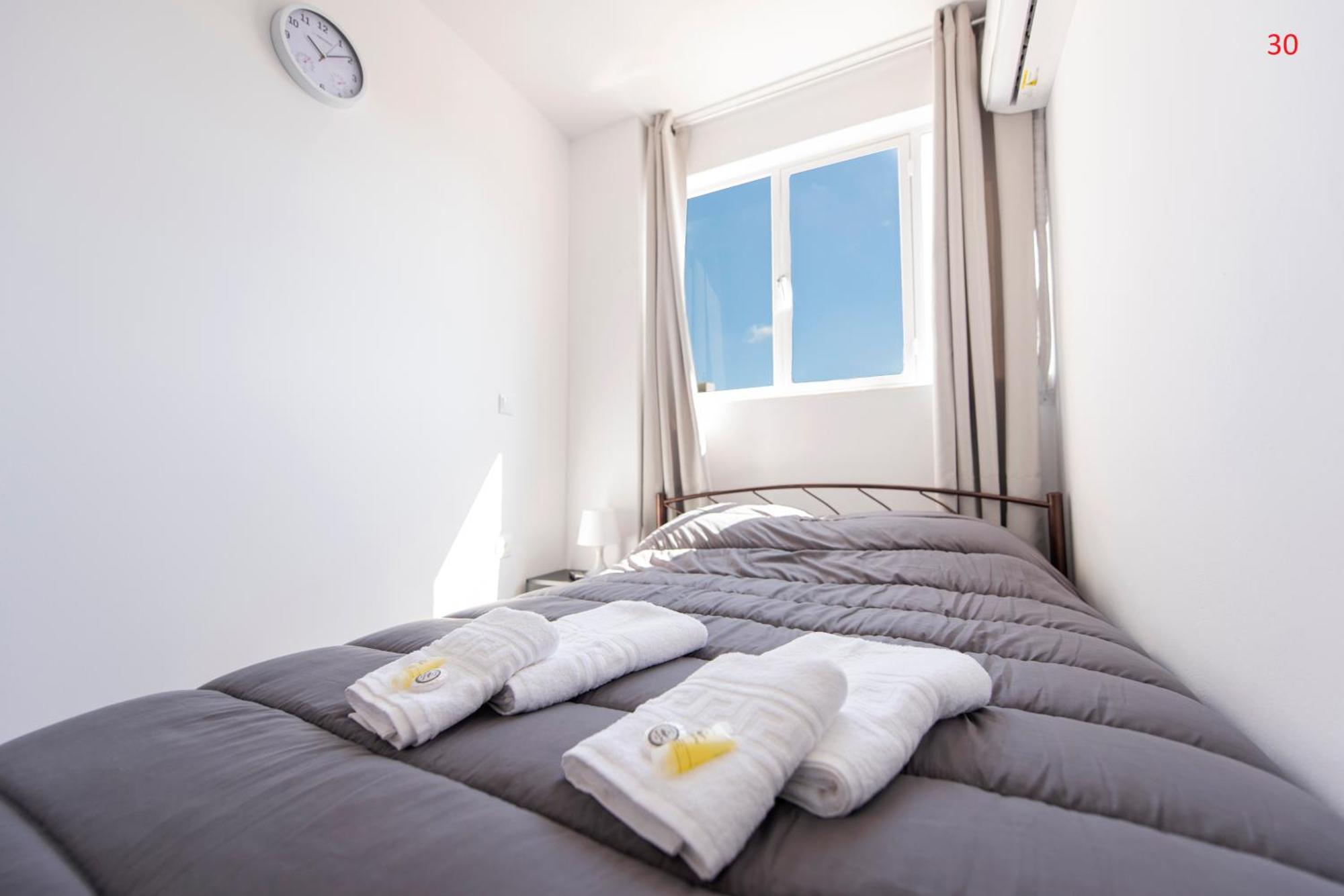 Liberal Gazi Appartement Athene Buitenkant foto