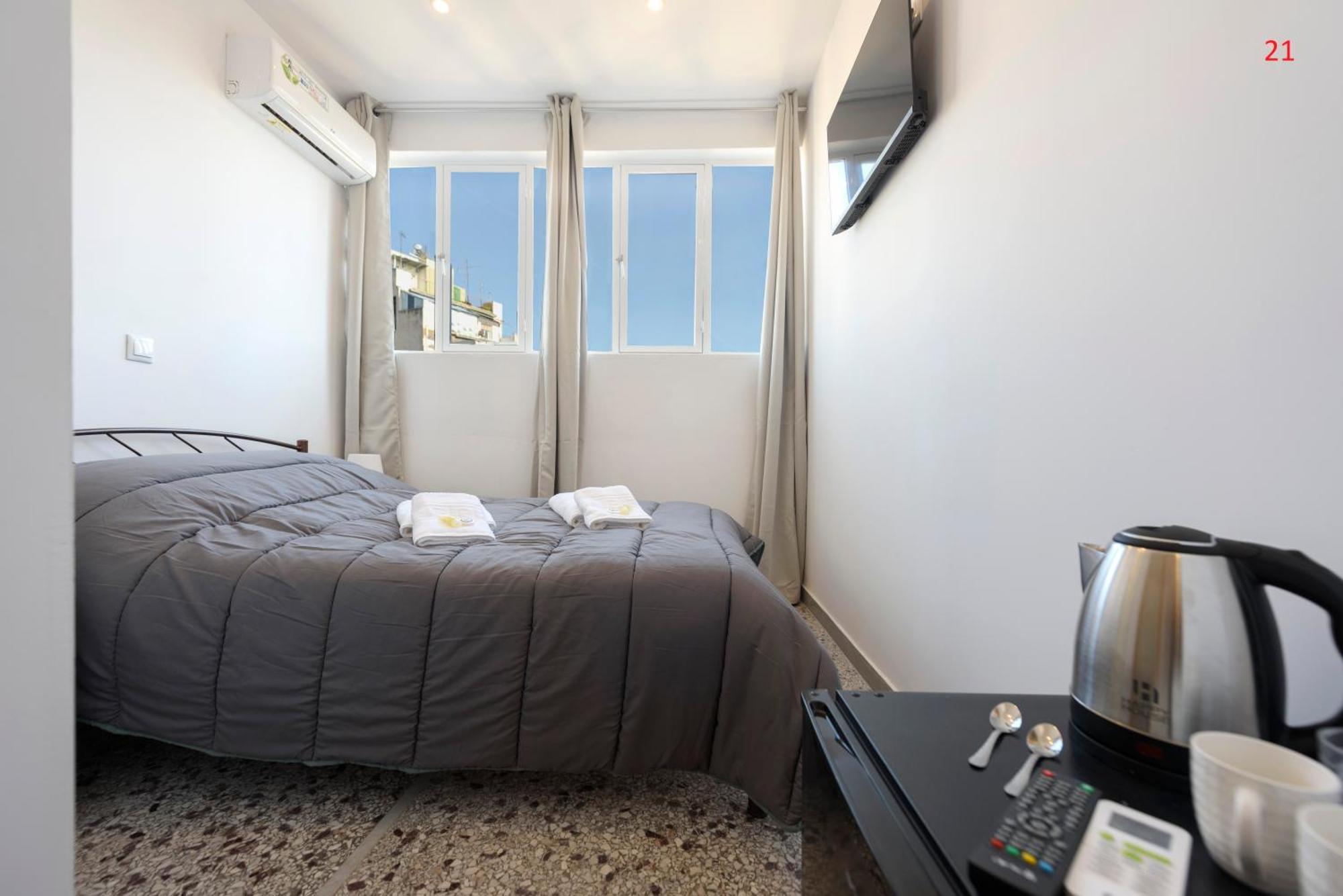 Liberal Gazi Appartement Athene Buitenkant foto