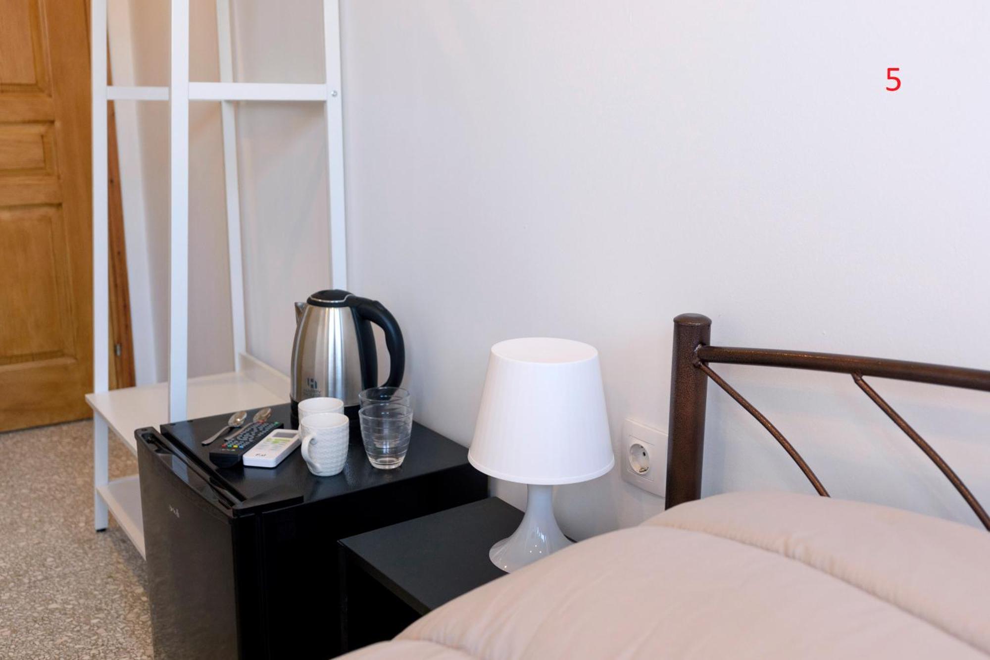 Liberal Gazi Appartement Athene Buitenkant foto