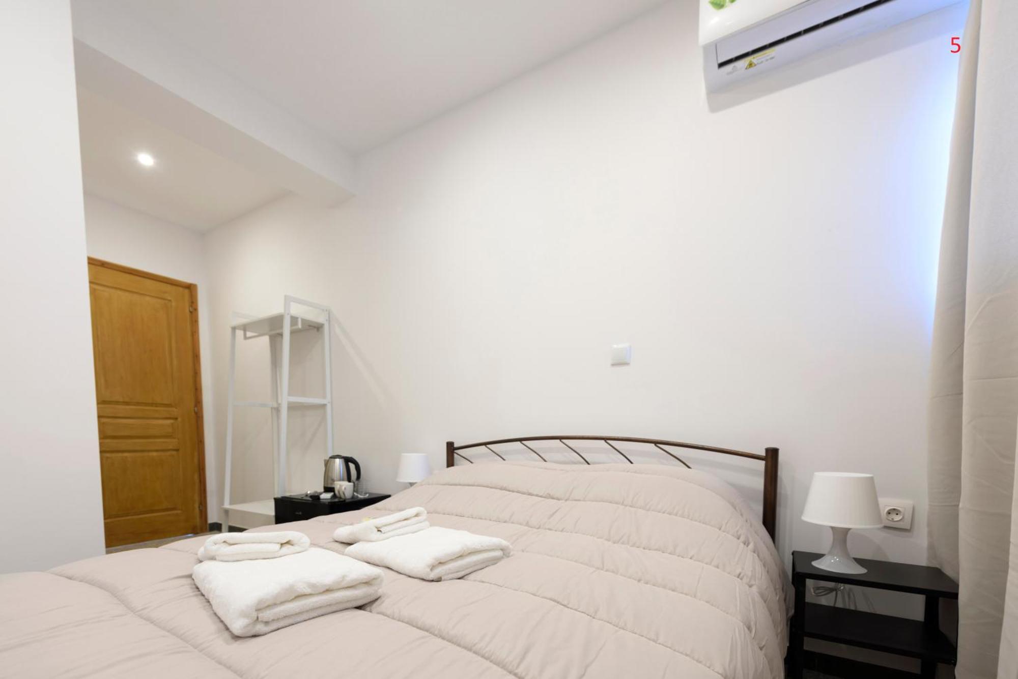 Liberal Gazi Appartement Athene Buitenkant foto